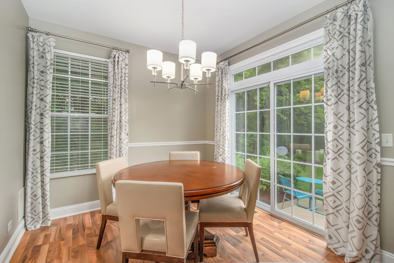 1928 West Cobblestone Road Romeoville, IL 60446 - Photo 5 of 24