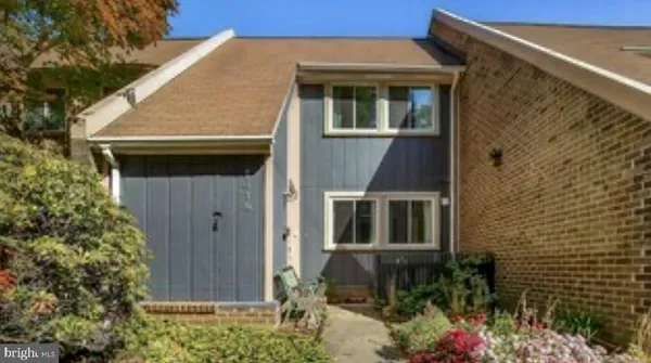 $3,000 | 1415 Greenmont Court, Reston, VA 20190