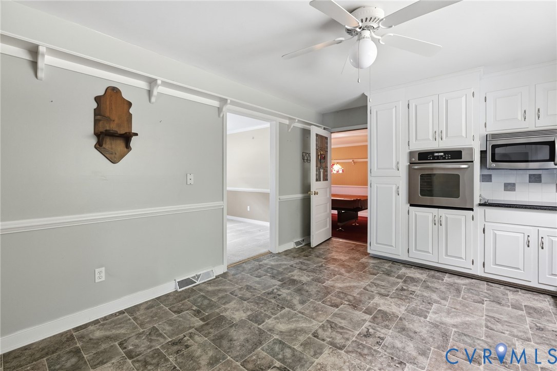 3810 Centralia Road Chester, VA 23831 - Photo 19 of 37