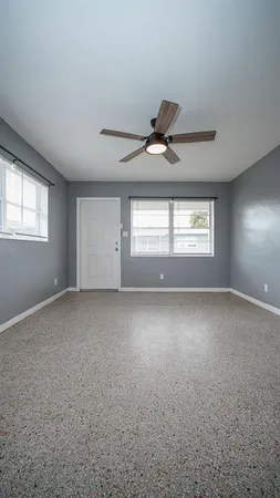 $2,000 | 6538 42nd Avenue North, Unit 1, St. Petersburg, FL 33709