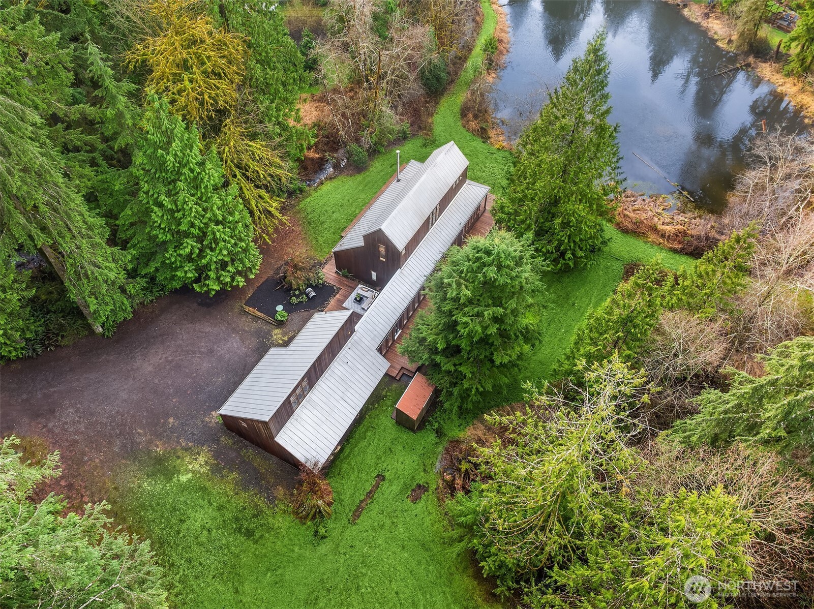 16109 Kelly Road Northeast Duvall, WA 98019 - Photo 7 of 40