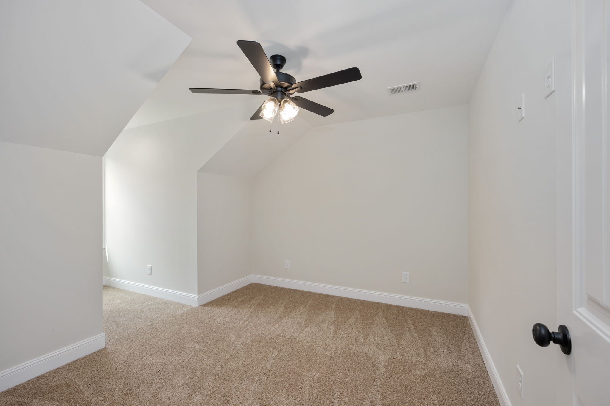 2005 Rylee Way Greenbrier, TN 37073 - Photo 18 of 27 Gallery Image 18