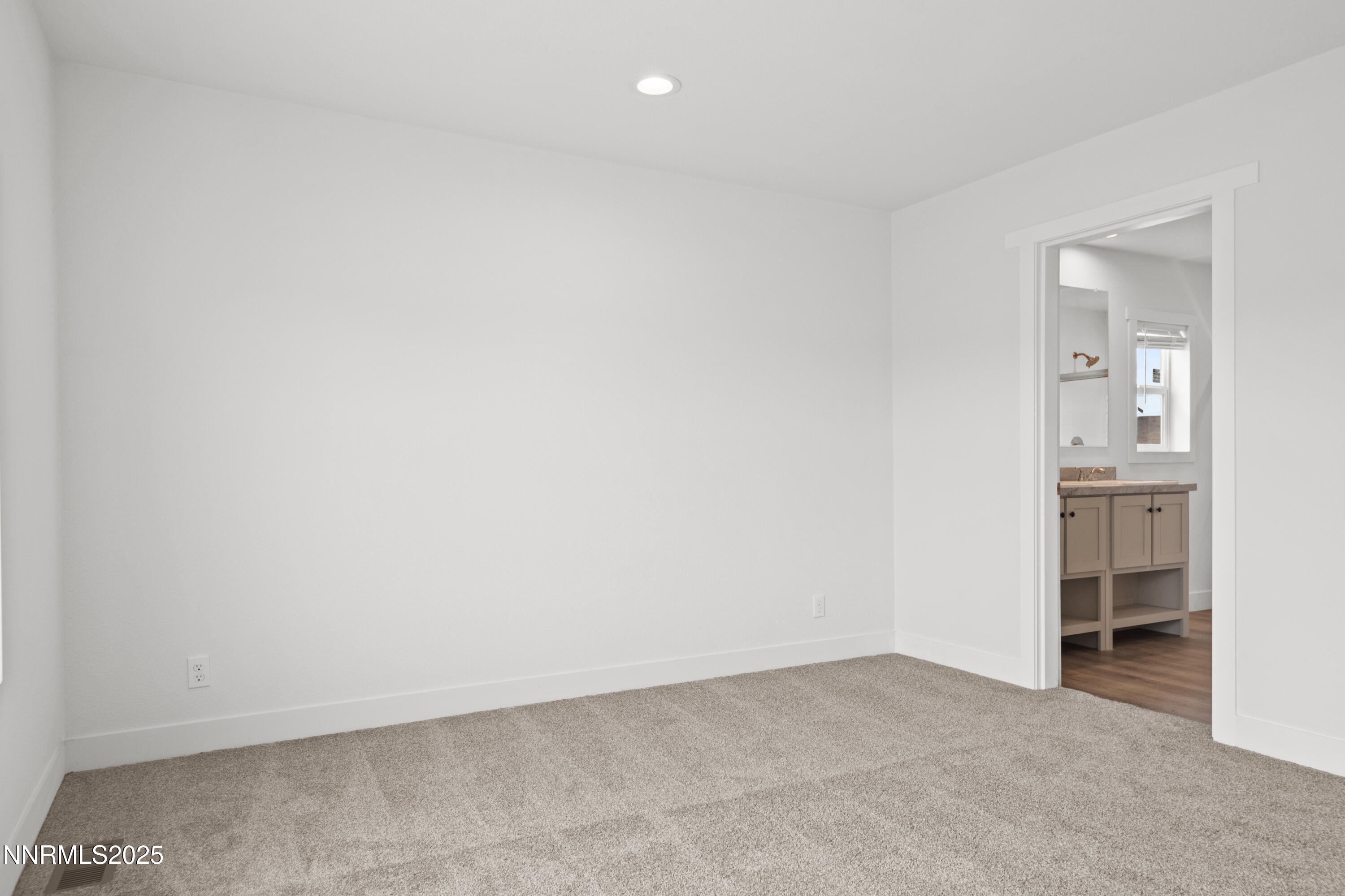 7565 Springfield Road Silver Springs, NV 89429 - Photo 9 of 28 Primary Bedroom