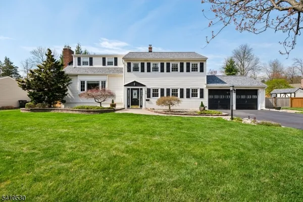 $1,050,000 | 24 Regent Place, Berkeley Heights, NJ 07922