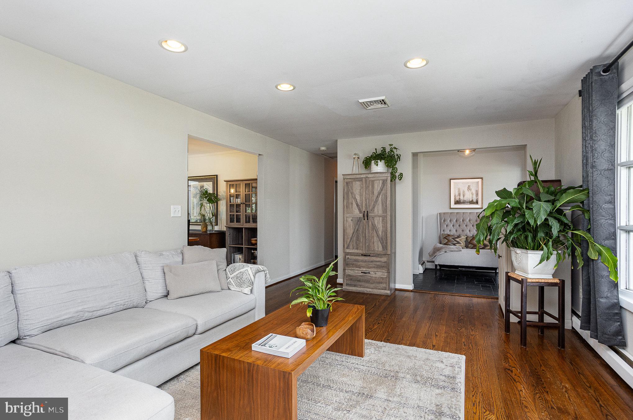 1119 Greenway Road Cockeysville, MD 21030 - Photo 12 of 56 Gallery Image 12