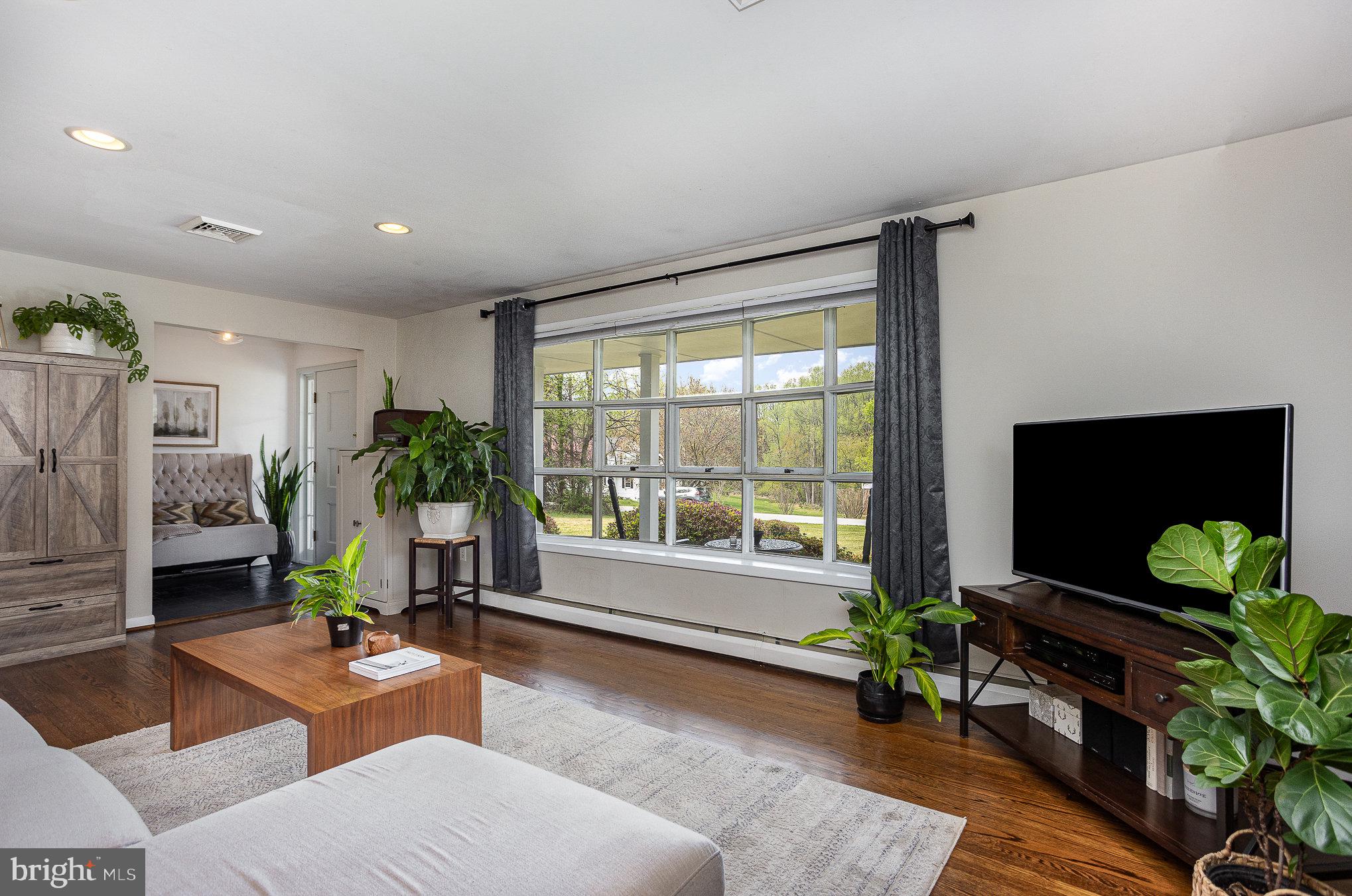1119 Greenway Road Cockeysville, MD 21030 - Photo 13 of 56 Gallery Image 13