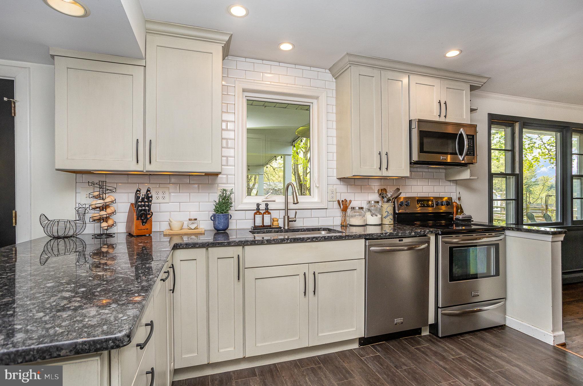 1119 Greenway Road Cockeysville, MD 21030 - Photo 19 of 56 Gallery Image 19