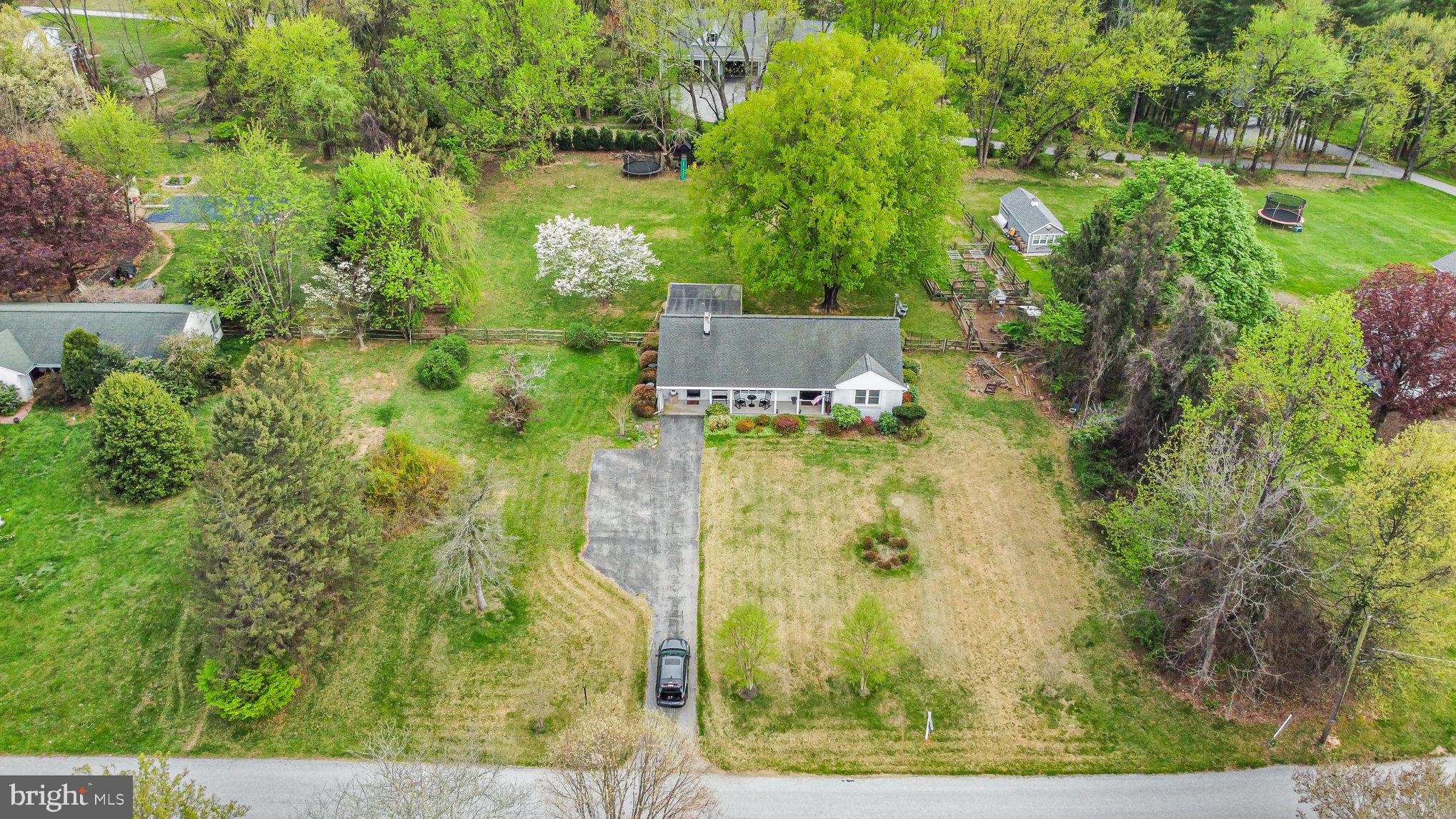 1119 Greenway Road Cockeysville, MD 21030 - Photo 4 of 56 Gallery Image 4
