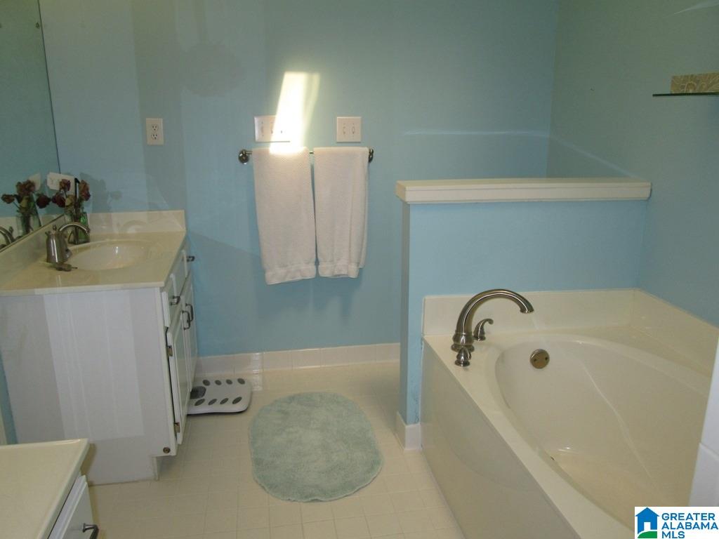 1243 Berwick Road, Unit 109 Birmingham, AL 35242 - Photo 24 of 34