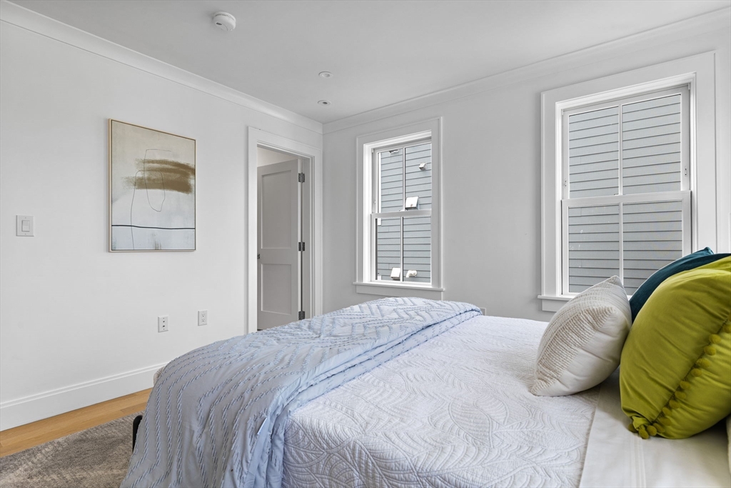 251 West 3rd Street, Unit 251 Boston, MA 02127 - Photo 24 of 38