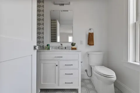 $1,925,000 | 251 West 3rd Street, Unit 251, Boston, MA 02127