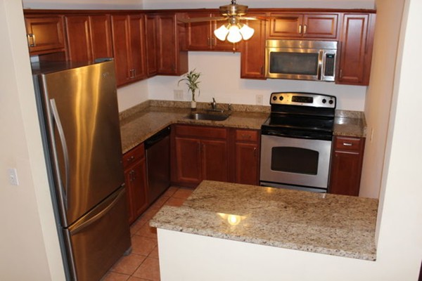 11 Riverside Avenue, Unit 201 Danvers, MA 01923 - Photo 4 of 8 Gallery Image 4