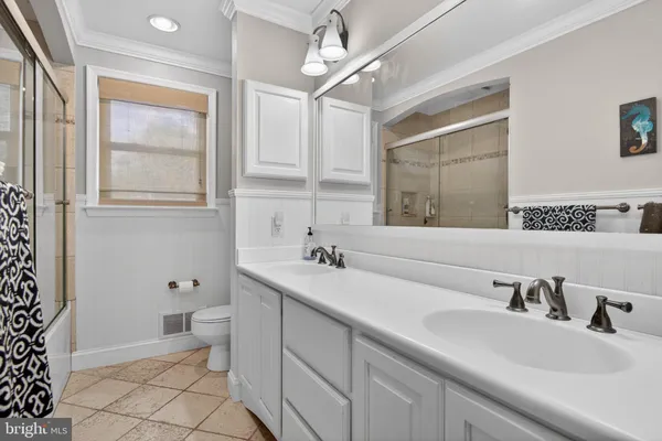 $314,900 | 425 Cortleigh Drive, York, PA 17402