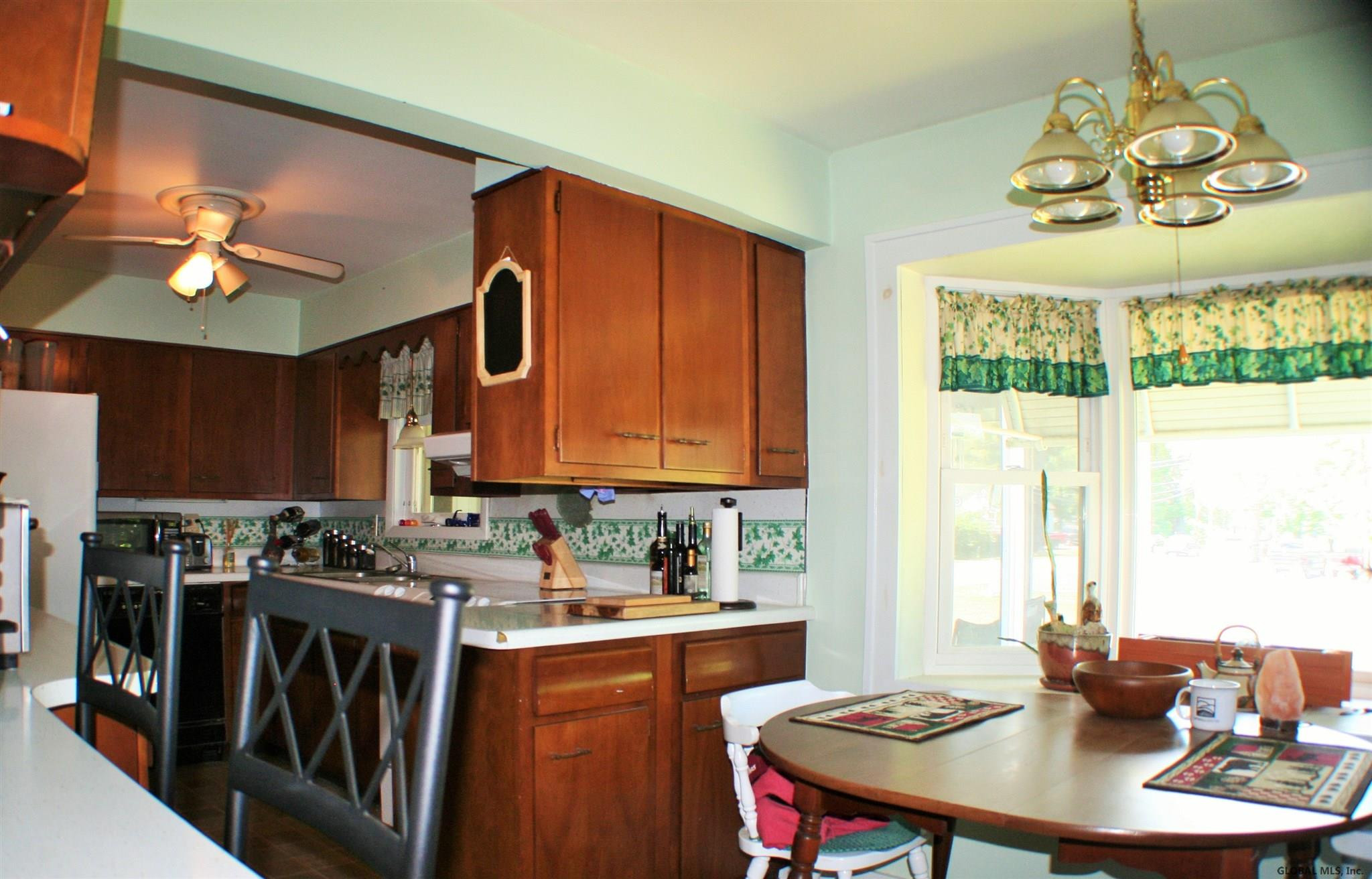159 Guideboard Road Halfmoon, NY 12188 - Photo 13 of 33 Photo 13