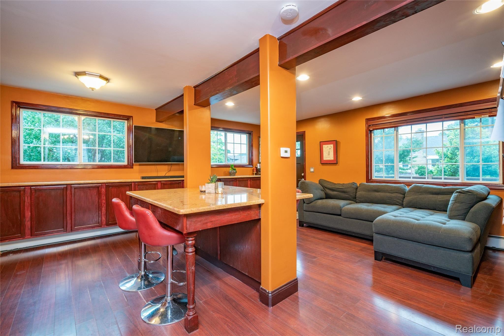 154 Roth Boulevard Clawson, MI 48017 - Photo 5 of 28 Roth-8.jpg
