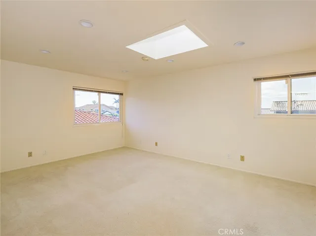 $2,245,000 | 6821 Vallon Drive, Rancho Palos Verdes, CA 90275