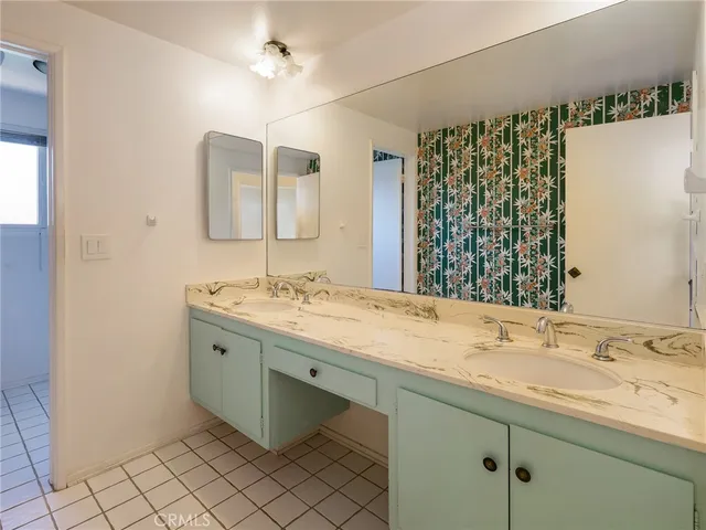 $2,245,000 | 6821 Vallon Drive, Rancho Palos Verdes, CA 90275