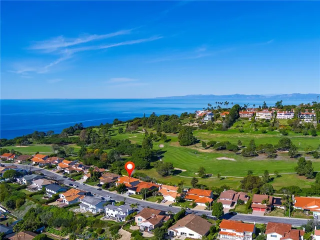 $2,245,000 | 6821 Vallon Drive, Rancho Palos Verdes, CA 90275