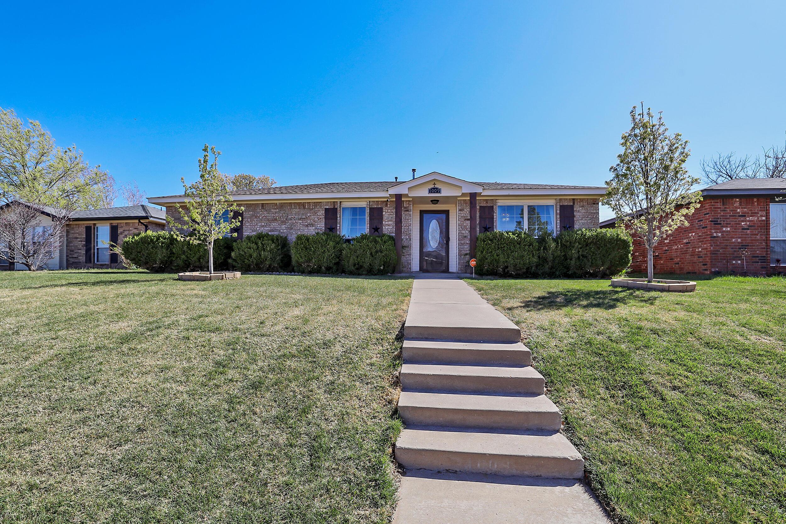 1009 Sterling Drive Amarillo, TX 79110 - Photo 17 of 17 Front2 (1)