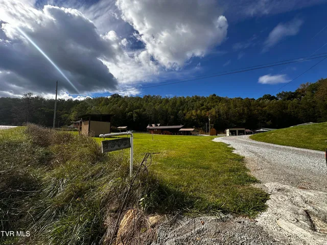 $599,999 | 1505 Williams Hollow Road, Big Stone Gap, VA 24219