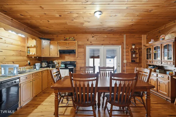 $595,995 | 1505 Williams Hollow Road, Big Stone Gap, VA 24219