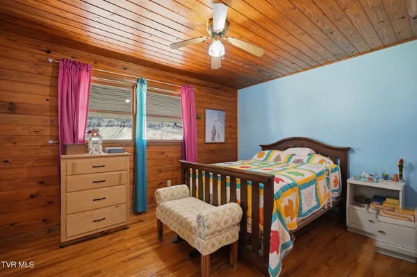 $595,995 | 1505 Williams Hollow Road, Big Stone Gap, VA 24219