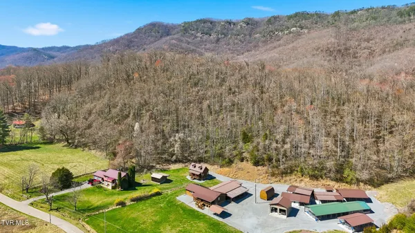 $595,995 | 1505 Williams Hollow Road, Big Stone Gap, VA 24219