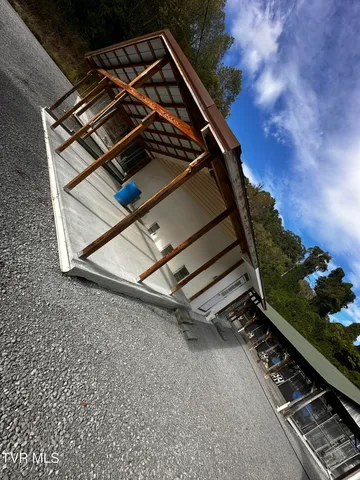 $599,999 | 1505 Williams Hollow Road, Big Stone Gap, VA 24219