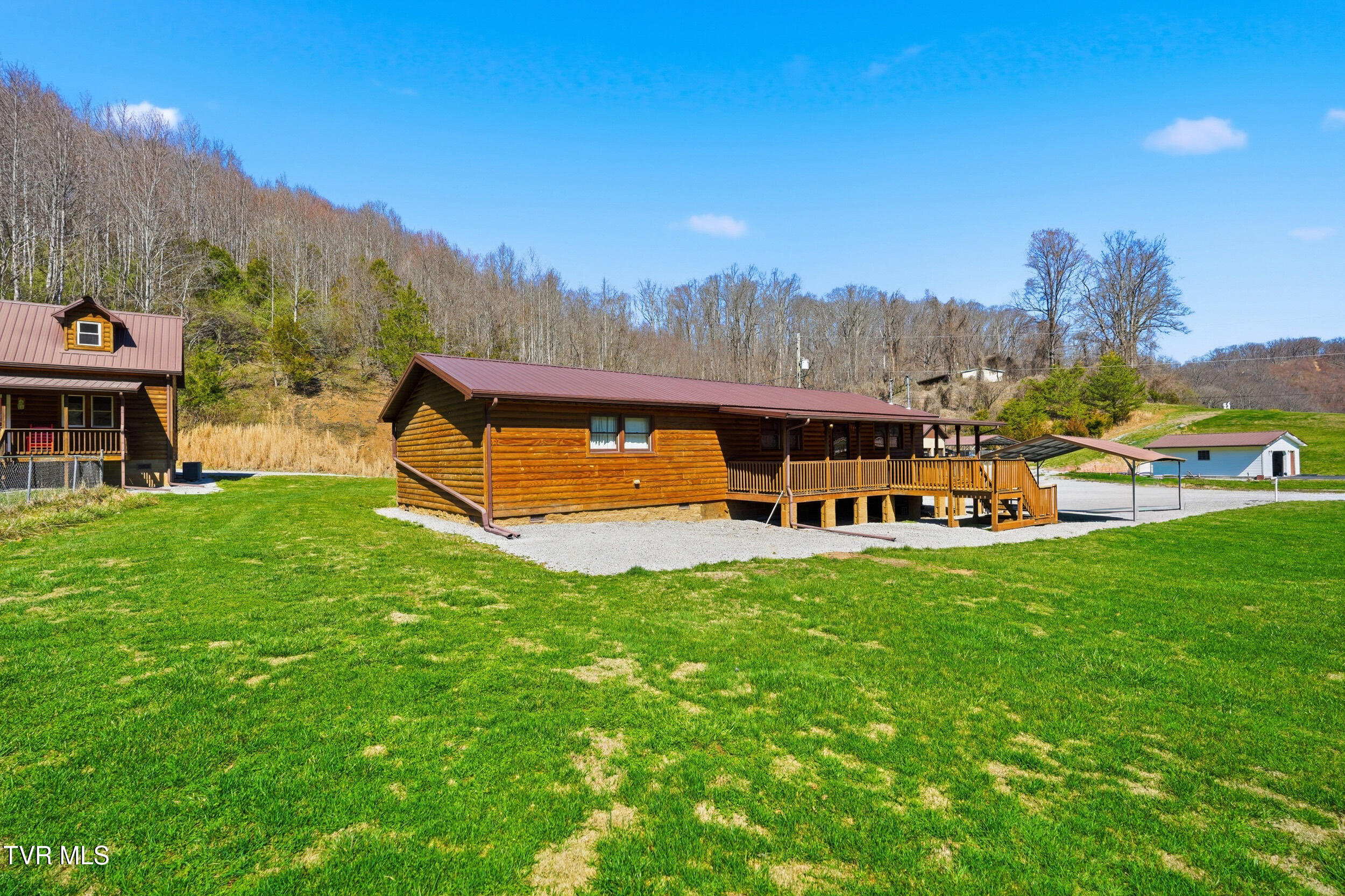 1505 Williams Hollow Road Big Stone Gap, VA 24219 - Photo 4 of 91 3_1505 williams hollow-78