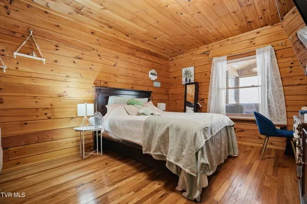 $595,995 | 1505 Williams Hollow Road, Big Stone Gap, VA 24219