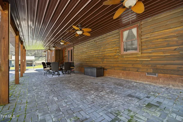 $595,995 | 1505 Williams Hollow Road, Big Stone Gap, VA 24219
