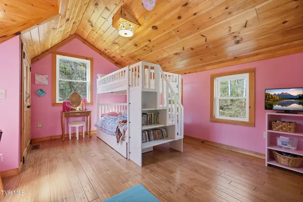 $595,995 | 1505 Williams Hollow Road, Big Stone Gap, VA 24219