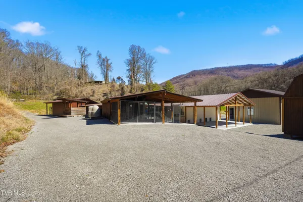 $595,995 | 1505 Williams Hollow Road, Big Stone Gap, VA 24219