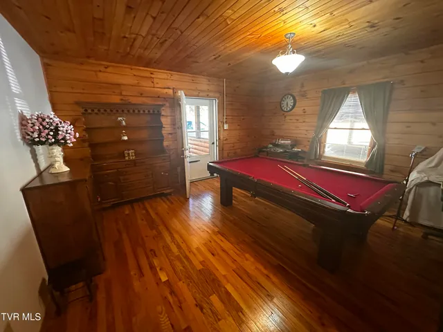 $599,999 | 1505 Williams Hollow Road, Big Stone Gap, VA 24219