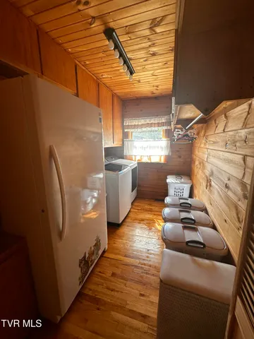 $599,999 | 1505 Williams Hollow Road, Big Stone Gap, VA 24219