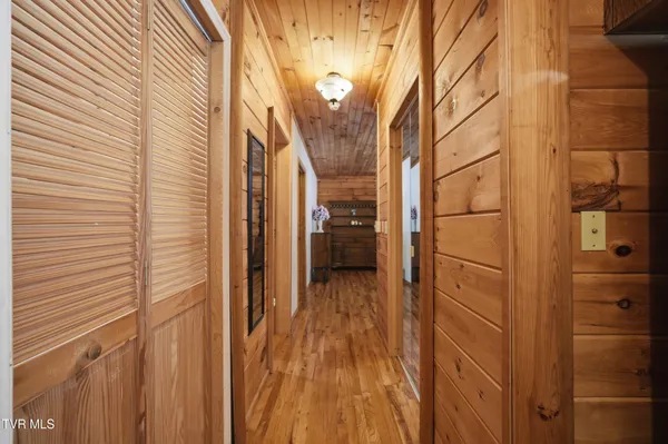 $595,995 | 1505 Williams Hollow Road, Big Stone Gap, VA 24219