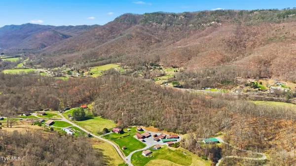 $595,995 | 1505 Williams Hollow Road, Big Stone Gap, VA 24219