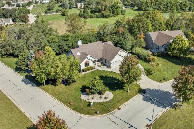 $749,900 | 4540 West Melissa Court, Franklin, WI 53132