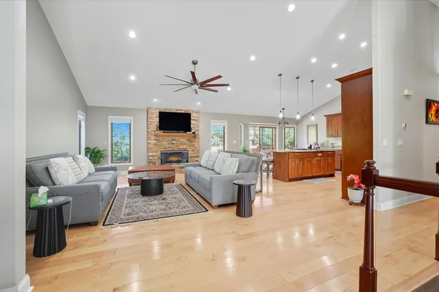 $749,900 | 4540 West Melissa Court, Franklin, WI 53132