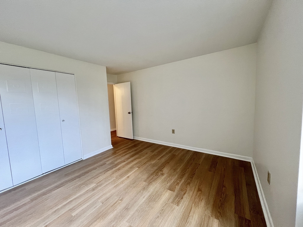 1004 Paradise Road, Unit 1H Swampscott, MA 01907 - Photo 21 of 30