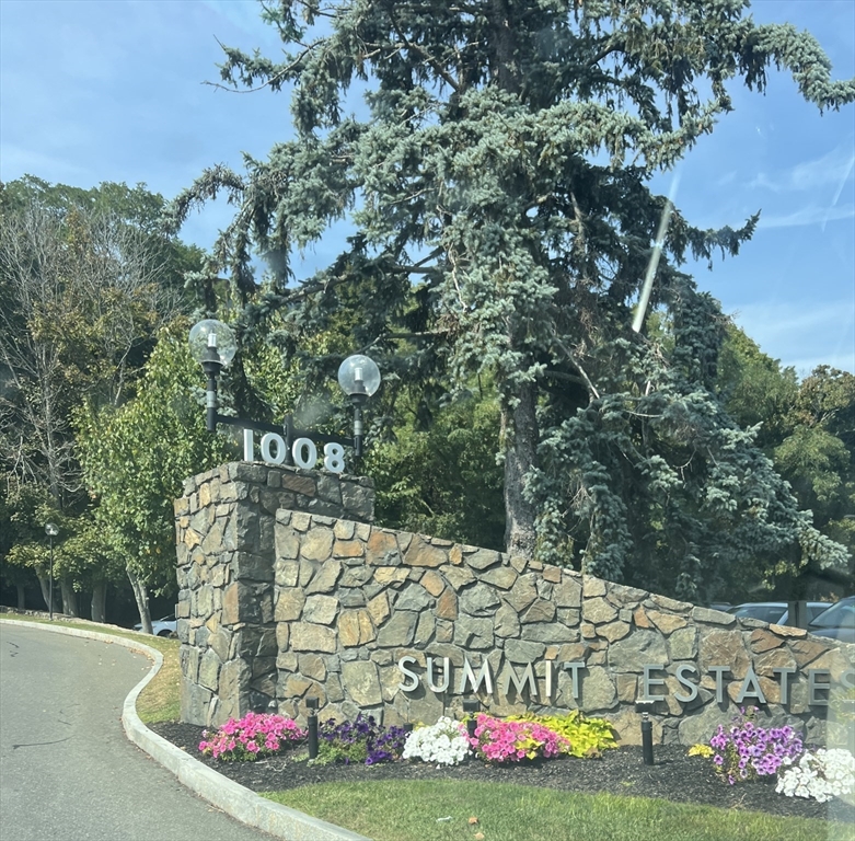 1004 Paradise Road, Unit 1H Swampscott, MA 01907 - Photo 30 of 30