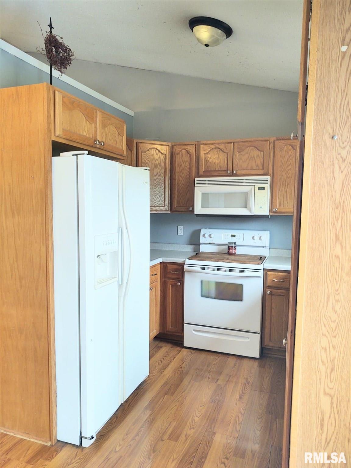 702 Coal Bank Road Metamora, IL 61548 - Photo 8 of 18