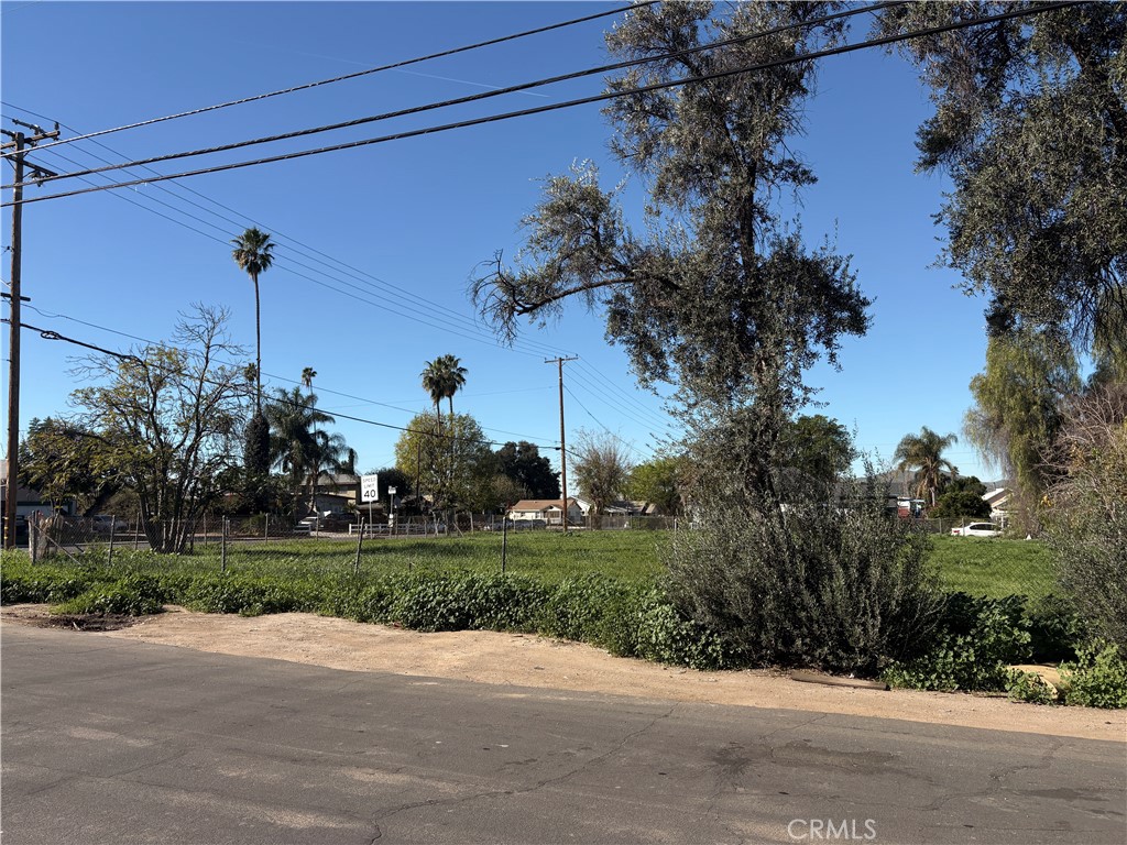 257 Highland Avenue Riverside, CA 92507 - Photo 2 of 15 a front view of a house with a yard and garage