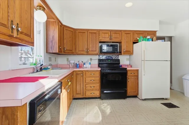 $749,999 | 20 Central Avenue, Danvers, MA 01923