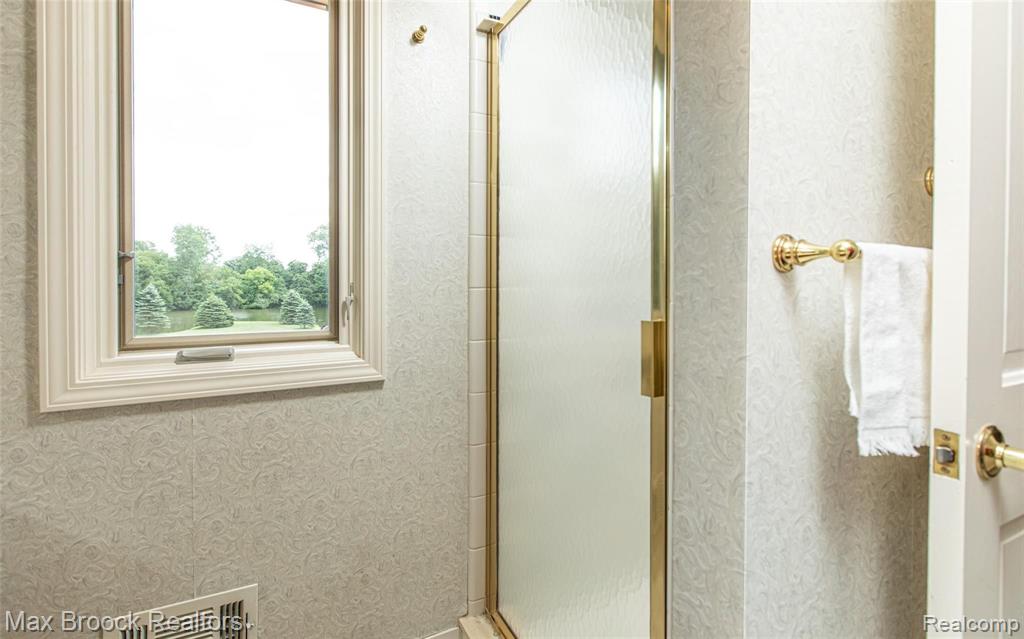 810 Langley Road Rochester Hills, MI 48309 - Photo 26 of 45