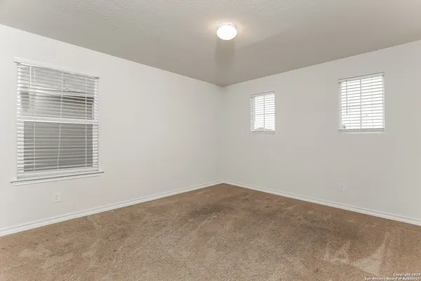 $2,000 | 2935 Thackery Groove, San Antonio, TX 78245