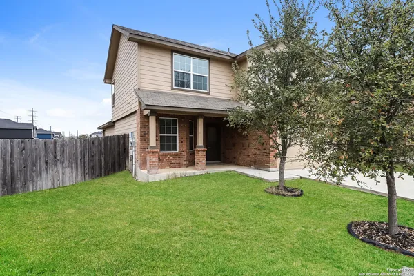 $2,000 | 2935 Thackery Groove, San Antonio, TX 78245