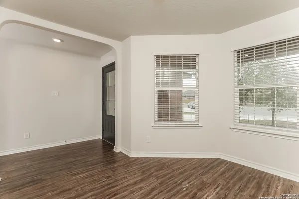 $2,000 | 2935 Thackery Groove, San Antonio, TX 78245