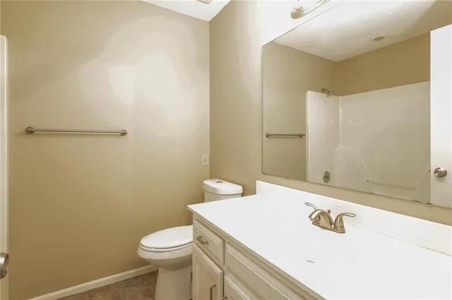 $2,025 | 525 Kenneth Lane, Belton, MO 64012