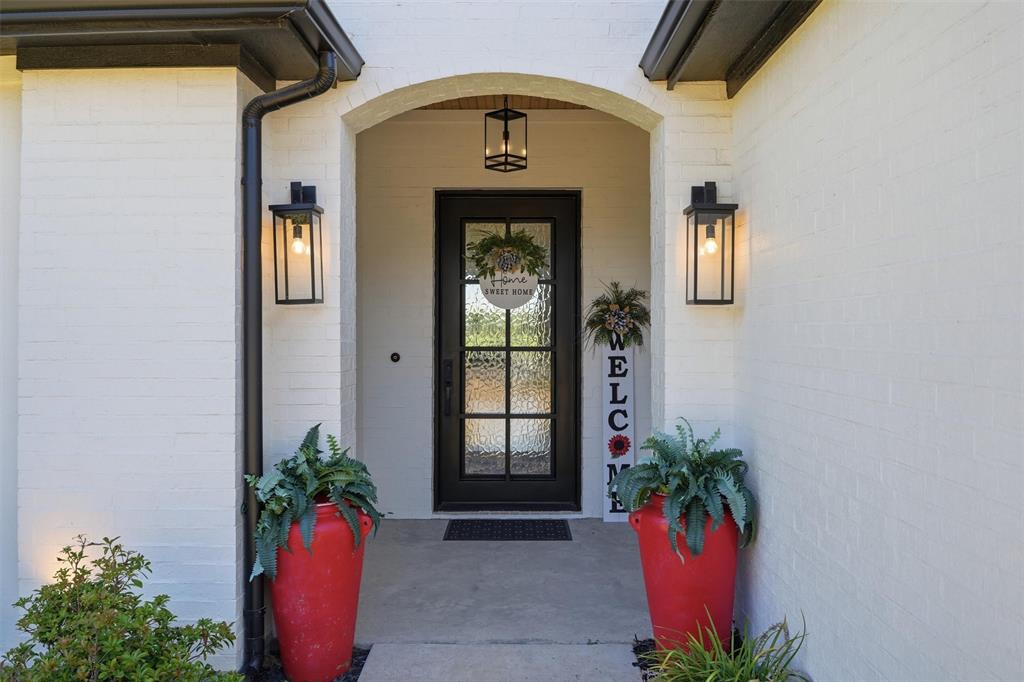 5613 Wedgefield Road Granbury, TX 76049 - Photo 6 of 40 Gallery Image 6